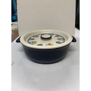 Vintage flame Chef Japanese stoneware casserole dish with handles and vented lid